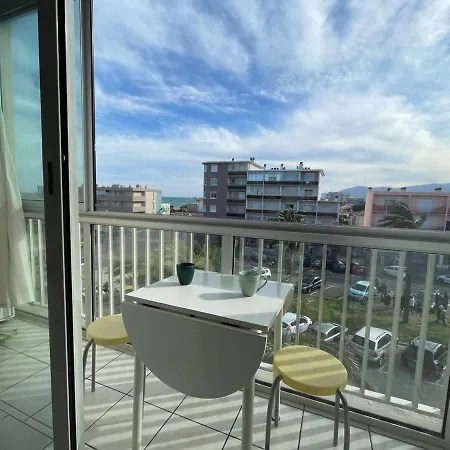 アパート 2 Pieces Avec Balcon, Parking, A 2 Pas De La - Fr-1-225d-133 *