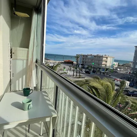2 Pieces Avec Balcon, Parking, A 2 Pas De La - Fr-1-225d-133 *